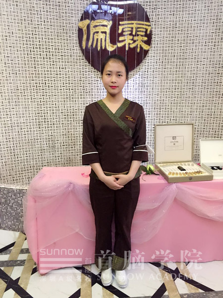 深圳首脑容学校