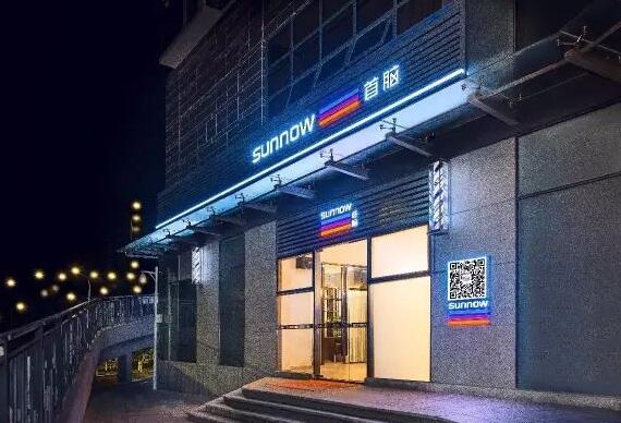 深圳首脑容发化妆甲学校