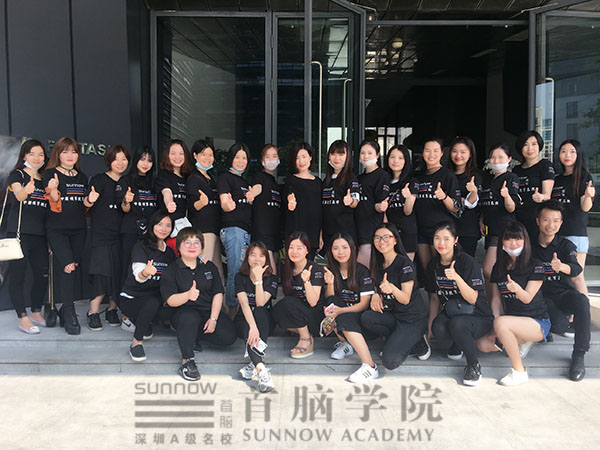 首脑学院南山校区携手花园城购物中?1周年庆典zd